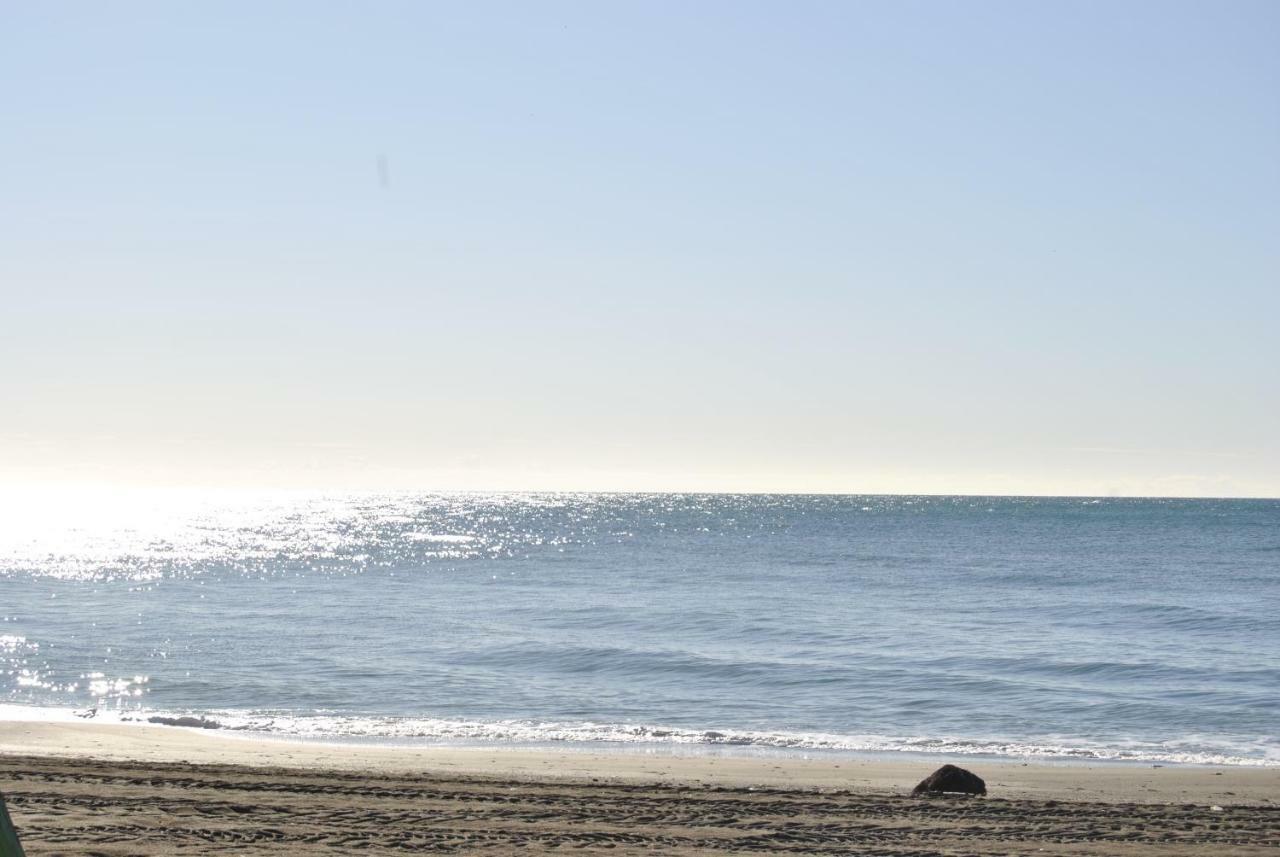 Apartamento Frente Al Mar,Primera Linea De Playa รินกอนเดลาวิกตอเรีย ภายนอก รูปภาพ